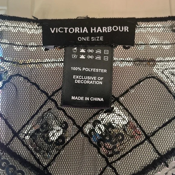 New, no tags Victoria Harbour Sequin Fringe Top. Perfect accessory - Picture 5 of 8